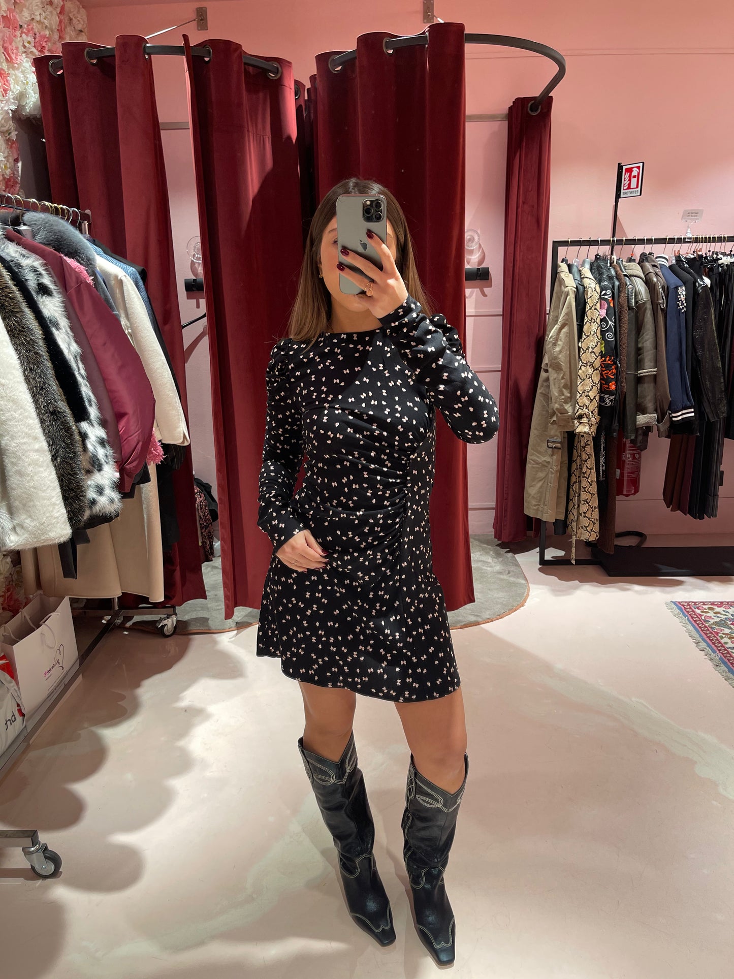 Dora - Abito Corto Girocollo • Papillon Nero Mar de Margaritas