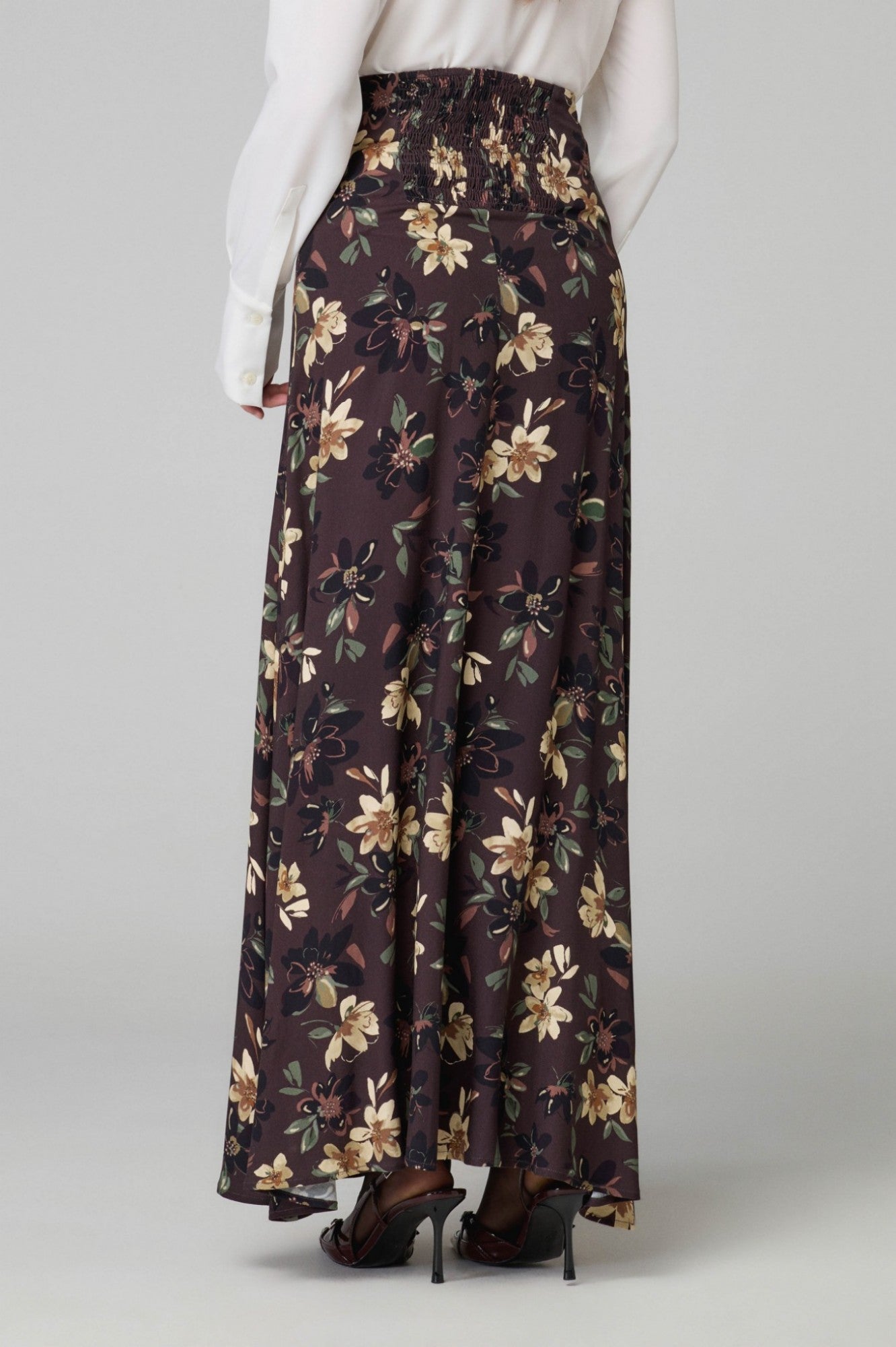 Anita - Gonna Lunga Svasata • Lotus Moro Mar de Margaritas