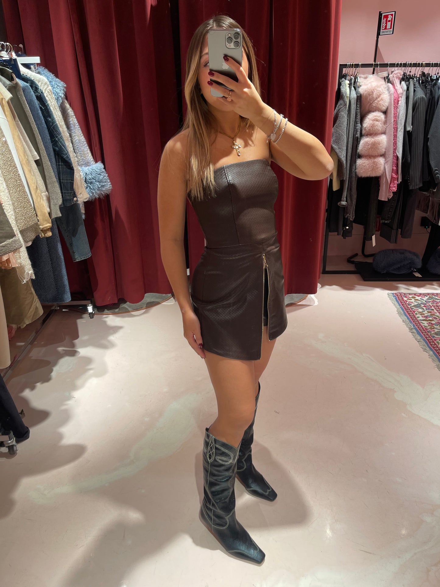 Tuta eco con pantaloncino cioccolato Silence Limited