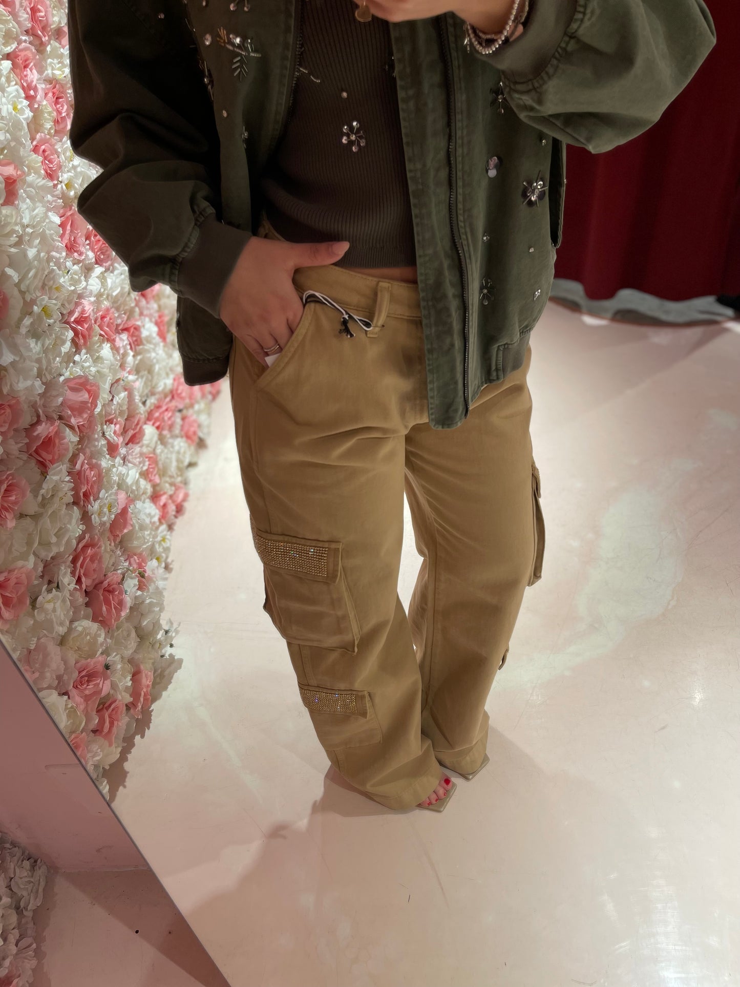 JEANS CARGO CON GOLD STRASS SU TASCHE ODI ET AMO