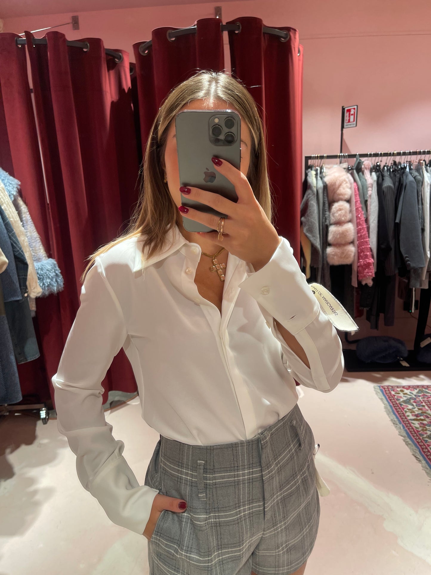 Penelope - Camicia Con Dettaglio Collo • Bianco Mar de Margaritas