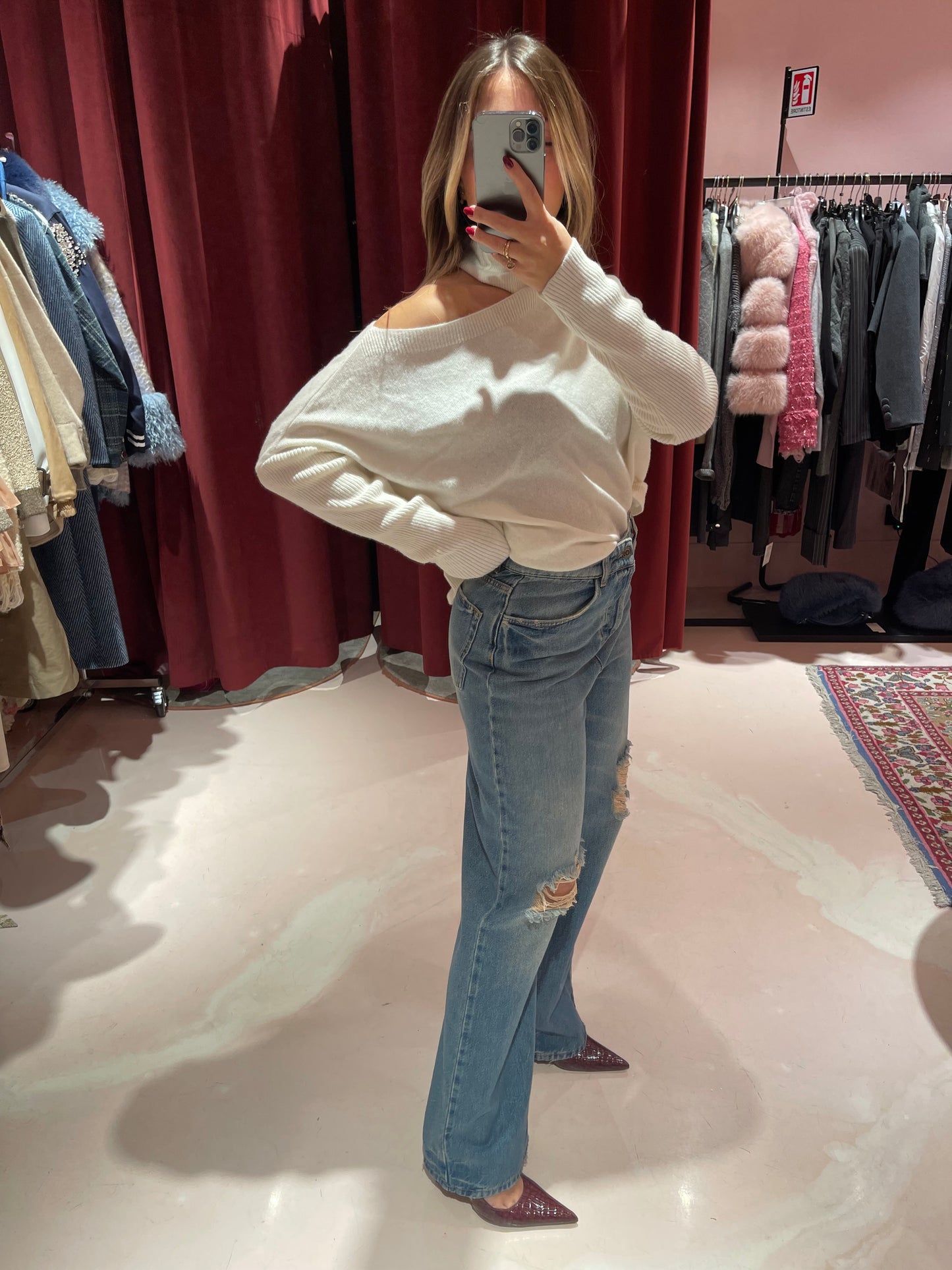 Jeans A Vita Media Con Gamba Morbida E Strappi • Blue Denim HINNOMINATE