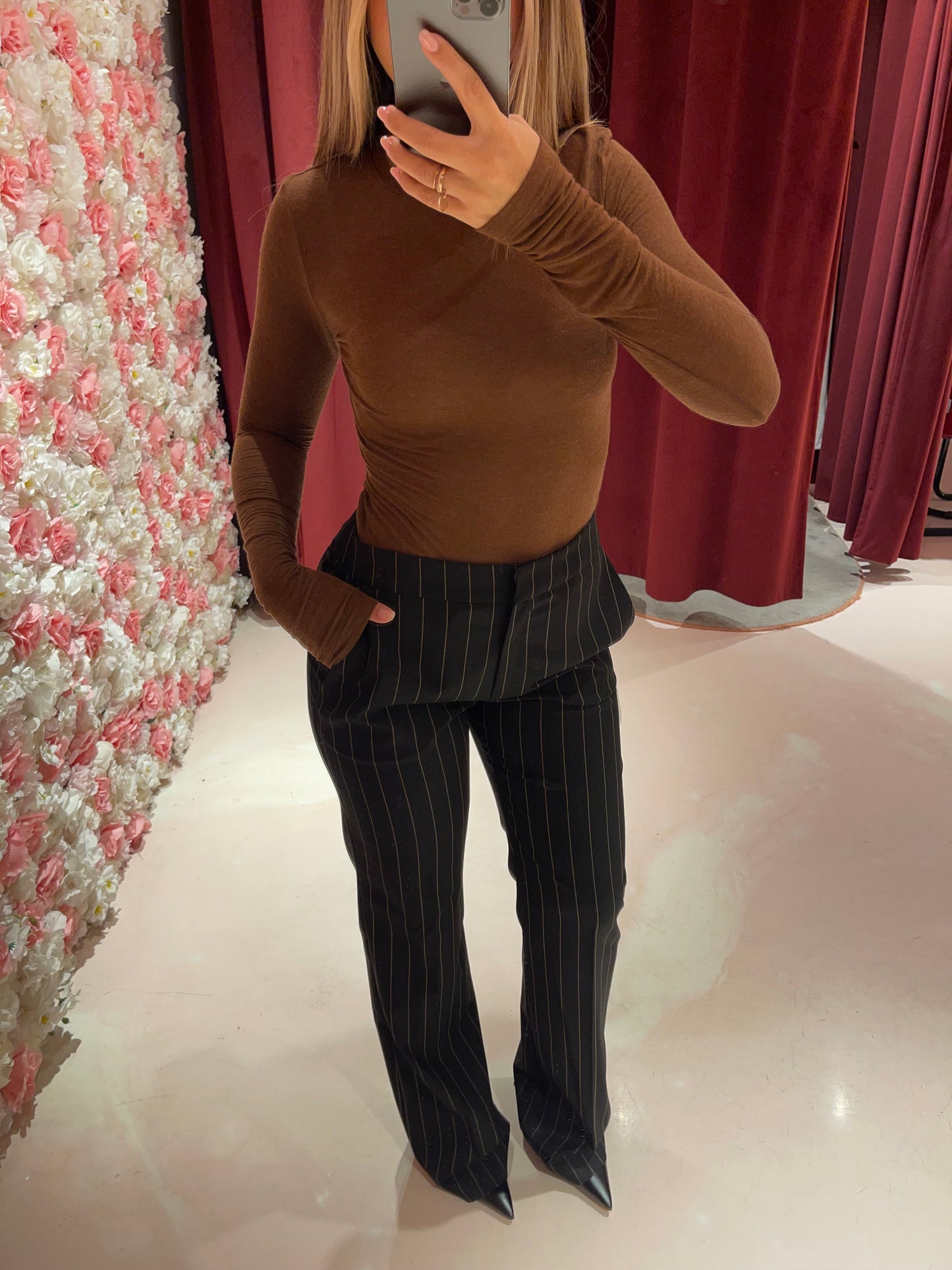 Crizia- Pantalone dritto gessato • Mar de Margaritas