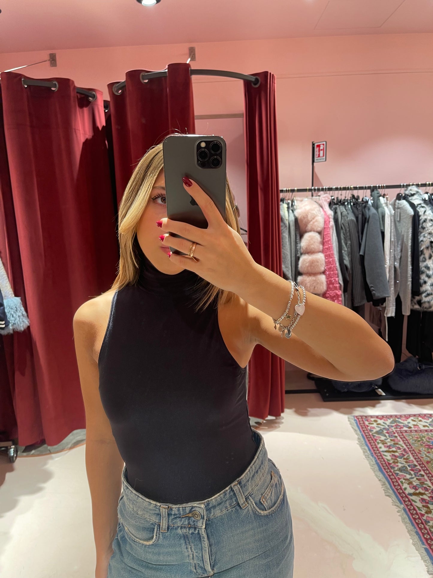 Body smanicato lycra lucida nero Matinee