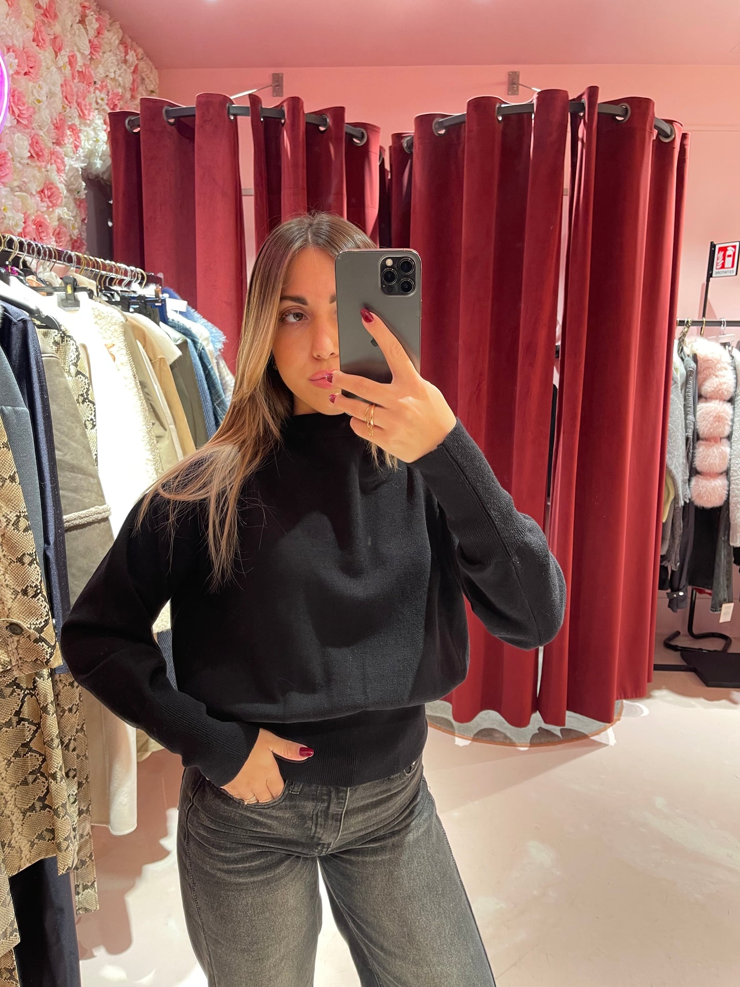 Maglione schiena scoperta lh