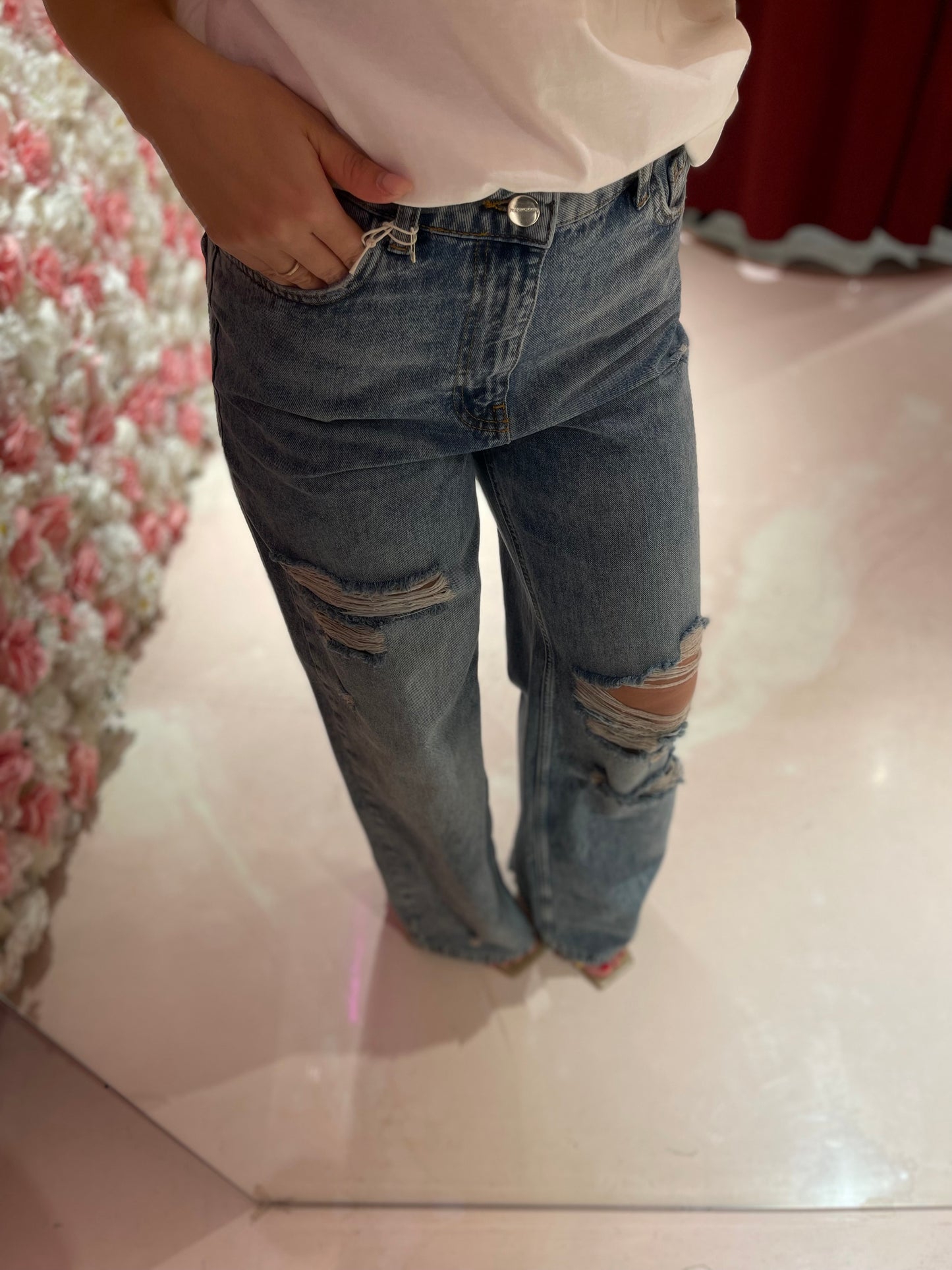 Jeans Baggy Fit In Denim Con Rotture • Blu Chiaro HINNOMINATE