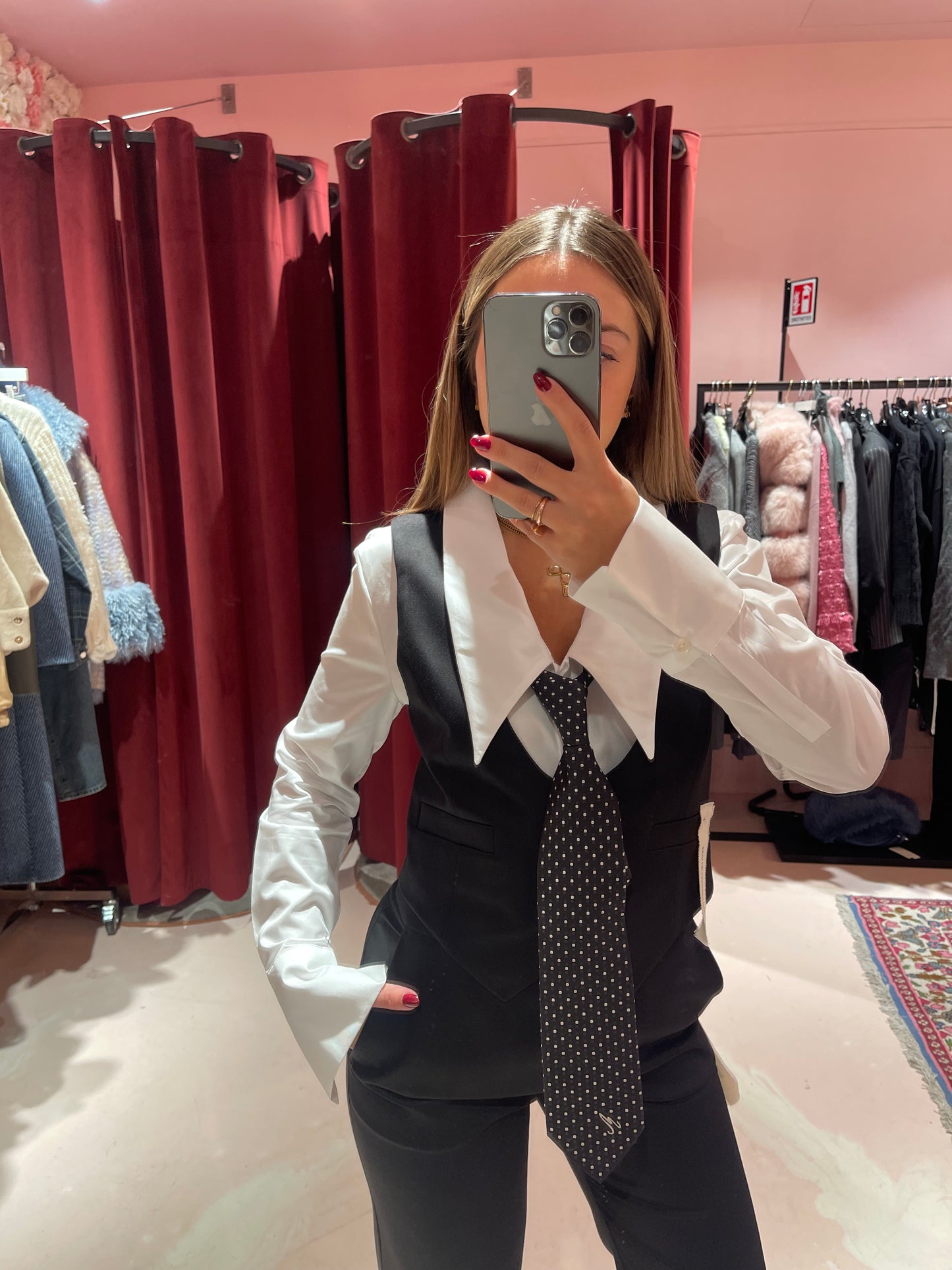 Agata - Gilet • Nero Mar de Margaritas