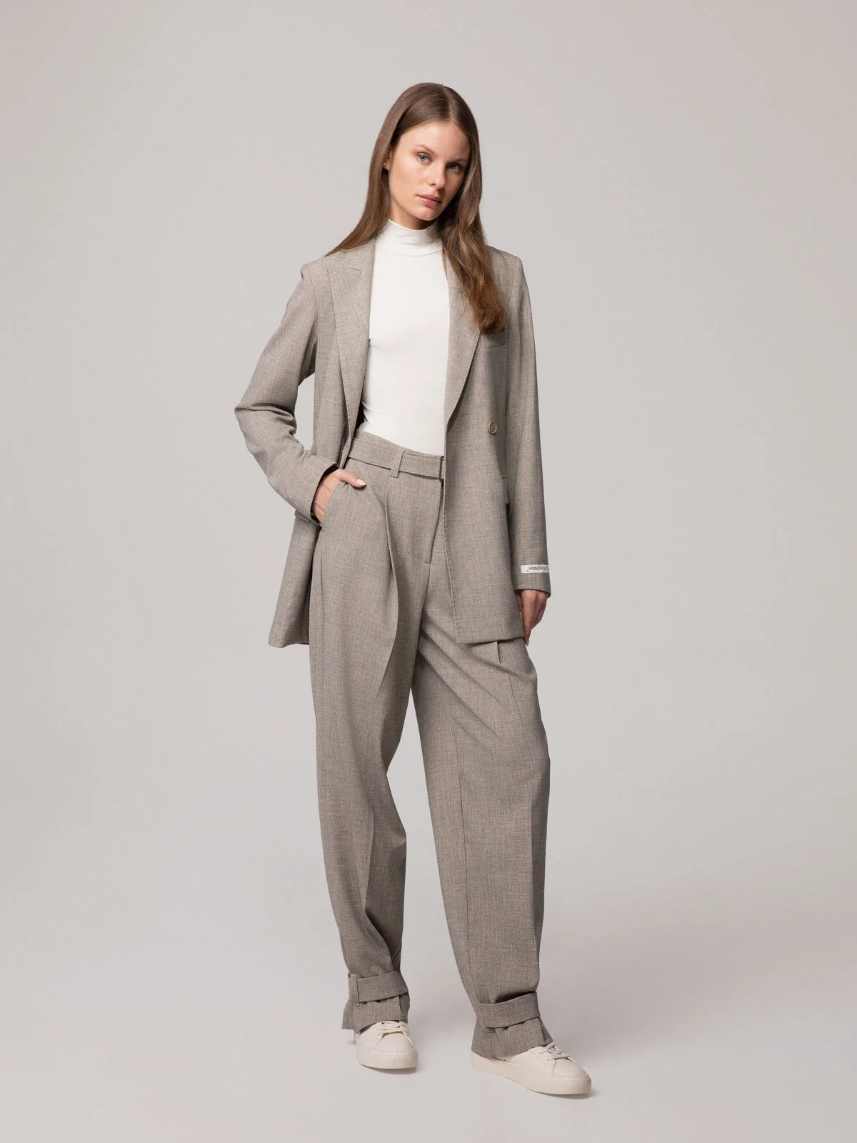 Pantalone in poliviscosa con cinturino tortora Hinnominate