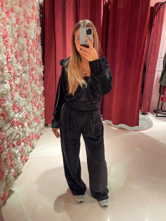 Giacca Cappuccio In Ciniglia Con Pences Alla Balza • Nero HINNOMINATE