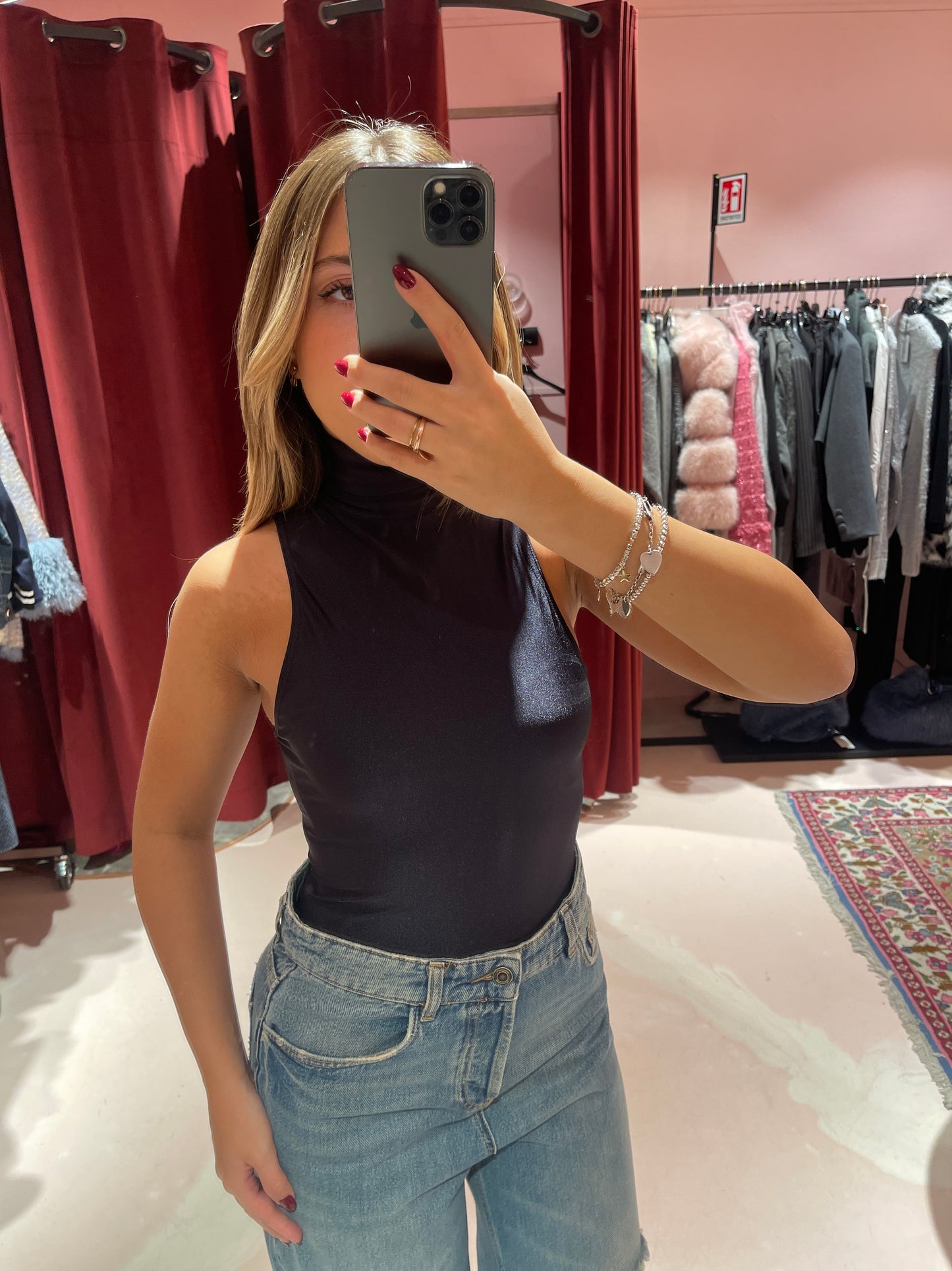 Body smanicato lycra lucida nero Matinee