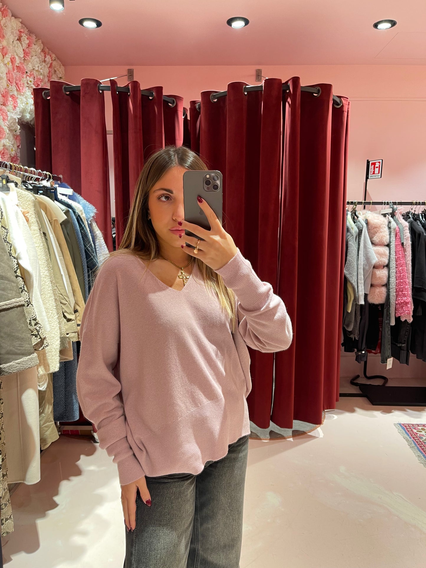 Maglione scollo V cipria lh