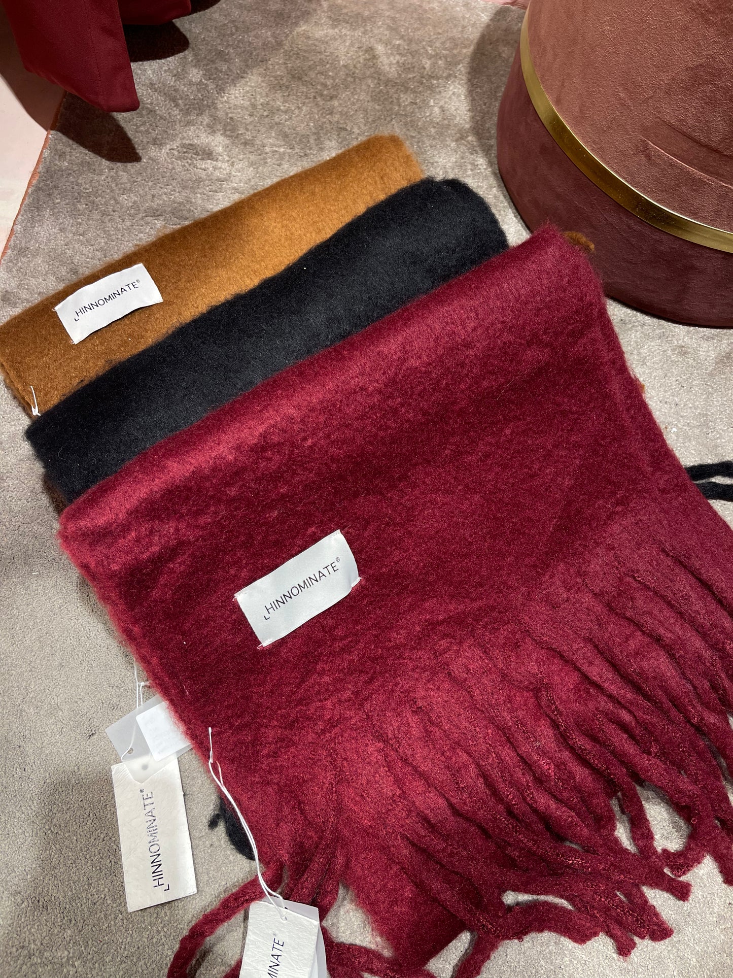 Sciarpone in maglia  Hinnominate