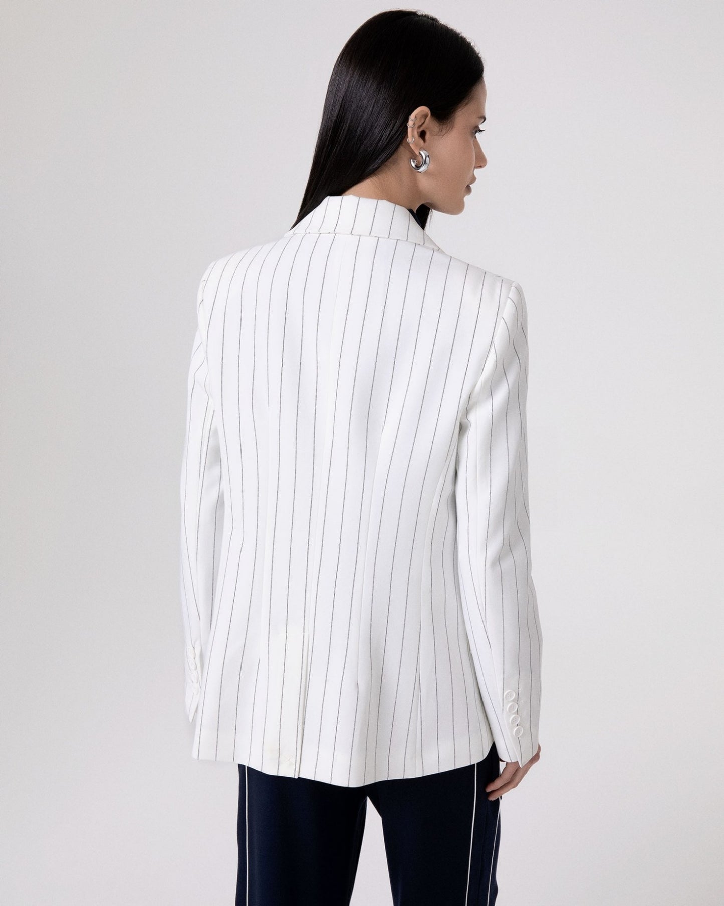Giacca Gessata Doppiopetto Con Spalline • Off White HINNOMINATE