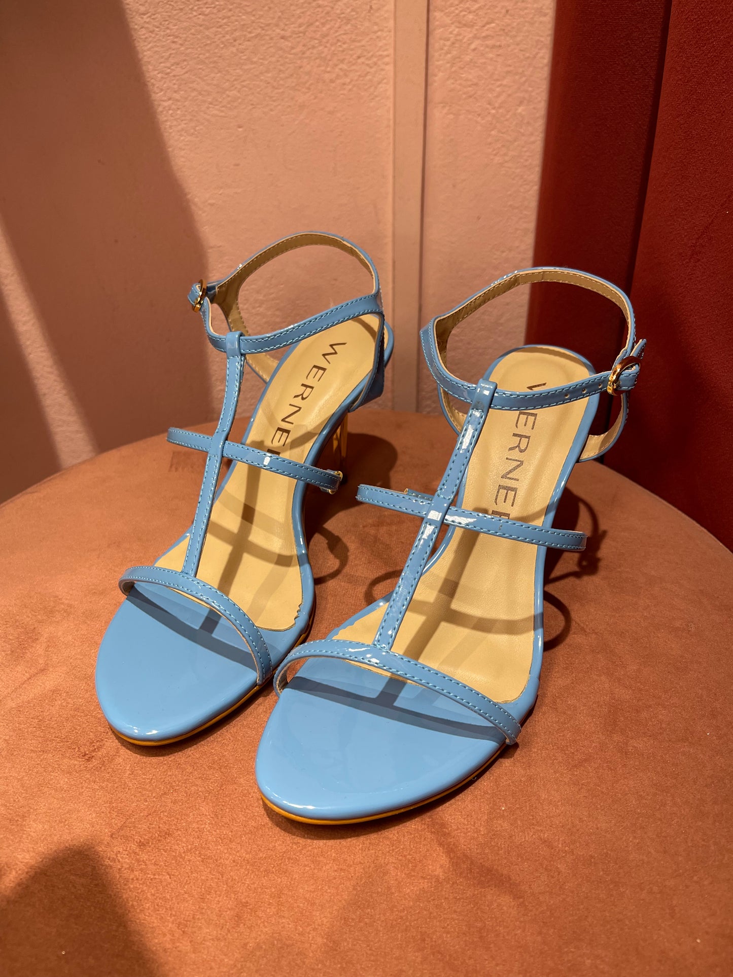 Sandalo vernice azzurro Werner