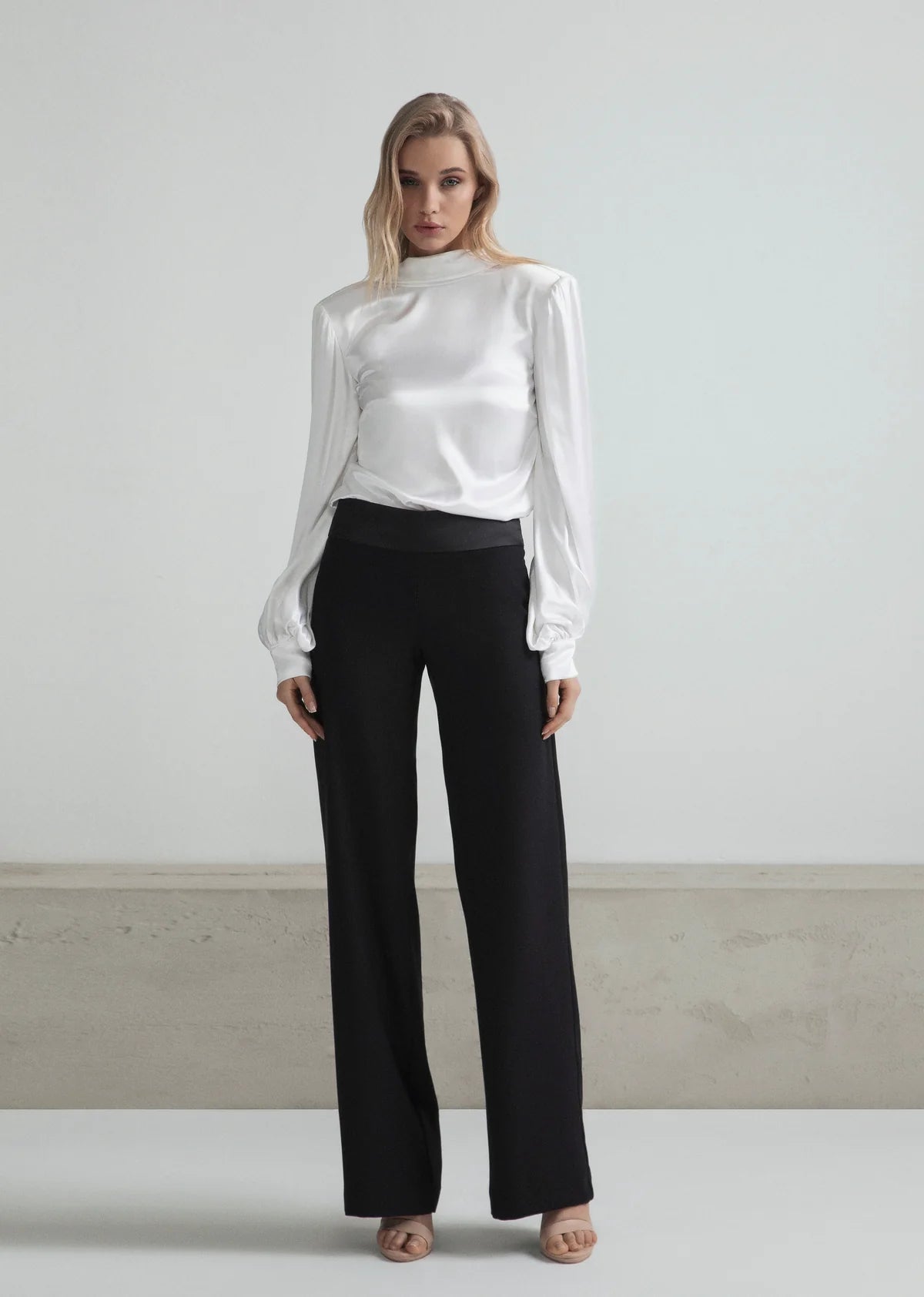 BLUSA SCOLLO RETRO IN VISCOSA ODI ET AMO