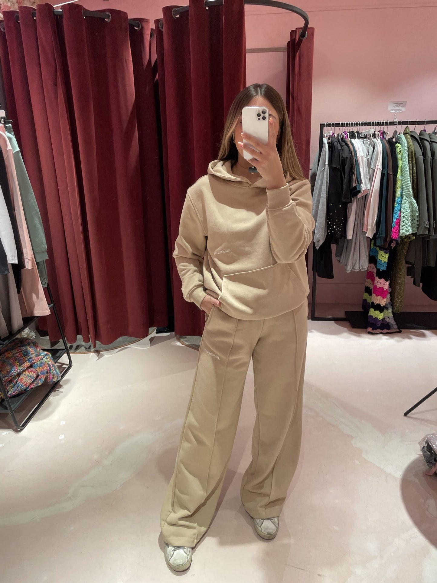 PANTALONE IN FELPA CON VITA INCROCIATA • HINNOMINATE