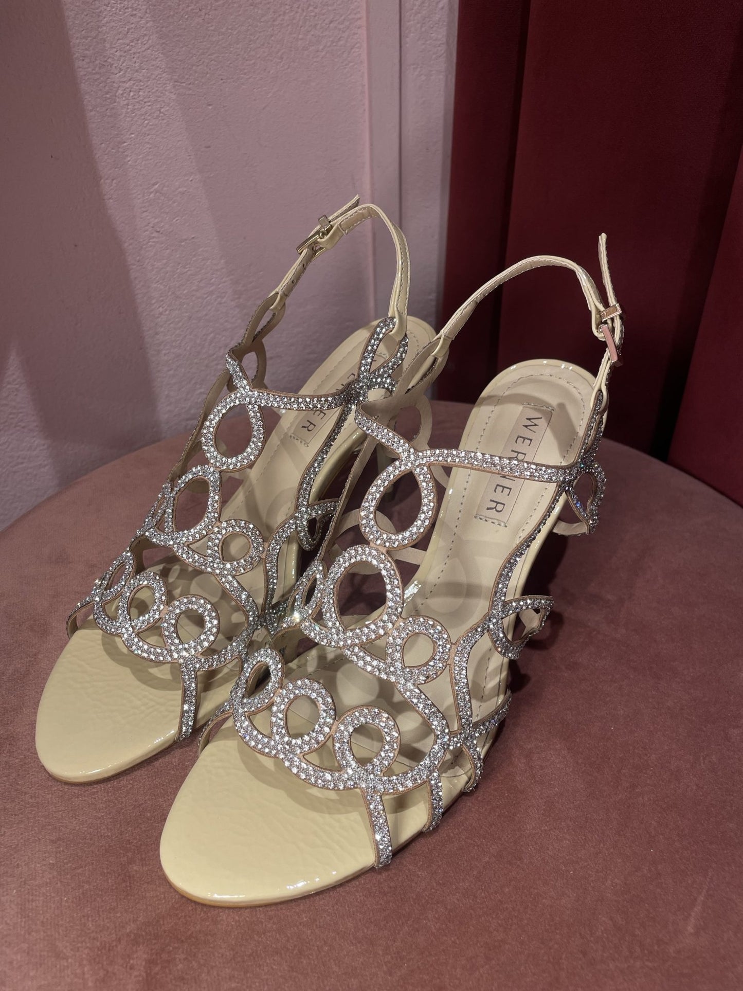 Sandalo strass in pelle e camoscio cipria